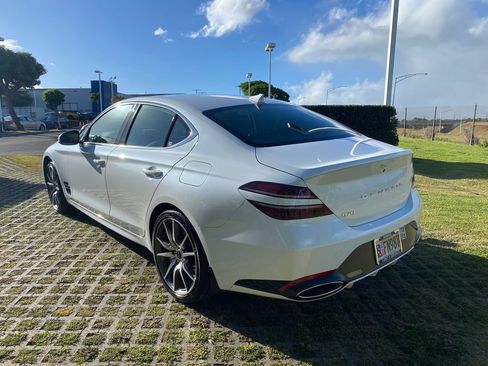 Certified 2025 Genesis G70 2.5T RWD image 23