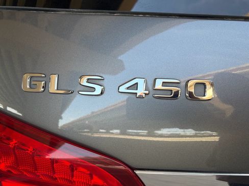 Used 2017 Mercedes-Benz GLS 450 4MATIC image 11