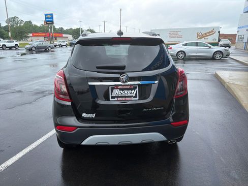 Used 2019 Buick Encore Preferred FWD image 3