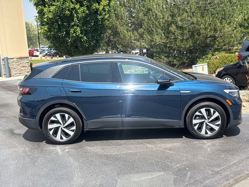 Used 2023 Volkswagen ID.4 Pro AWD/4WD image 9
