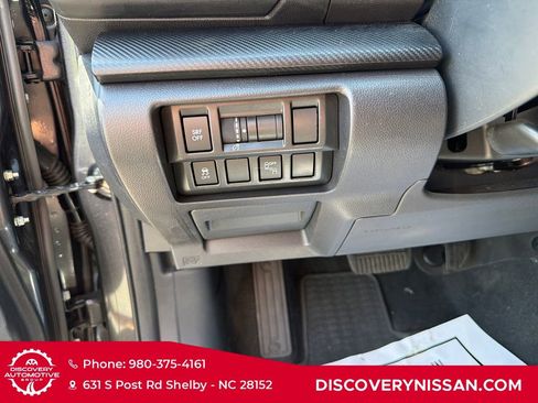 Used 2018 Subaru Crosstrek 2.0i Premium w/ Eyesight System AWD/4WD image 14