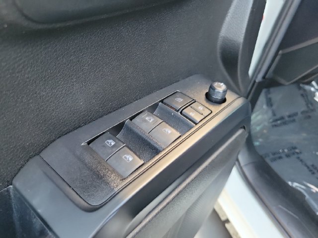 Used 2022 Toyota Tacoma SR w/ SR Convenience Package RWD image 13