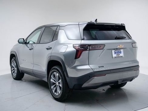 New 2026 Chevrolet Equinox LT w/ Convenience Package II image 4