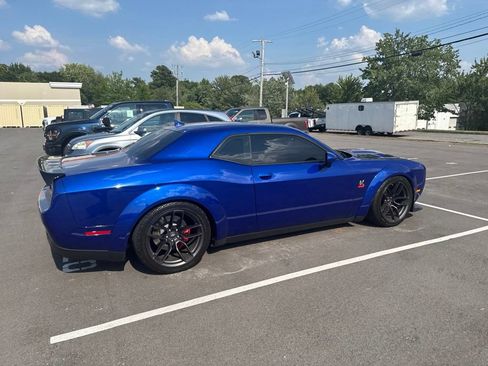 Used 2021 Dodge Challenger R/T Scat Pack RWD image 8