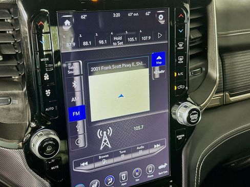 Used 2019 RAM 1500 Limited AWD/4WD image 15