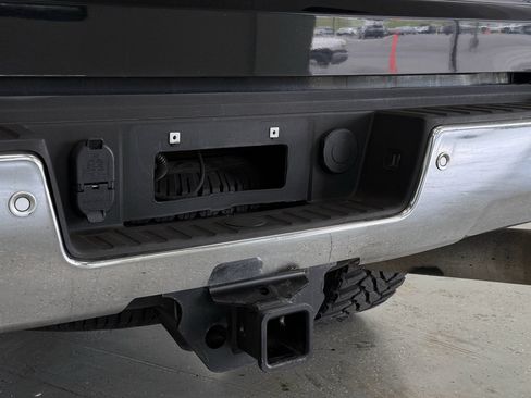 Used 2015 Chevrolet Silverado 2500 LTZ w/ Duramax Plus Package AWD/4WD image 31