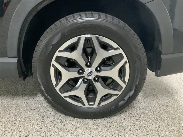 Used 2024 Subaru Forester Premium AWD/4WD image 10