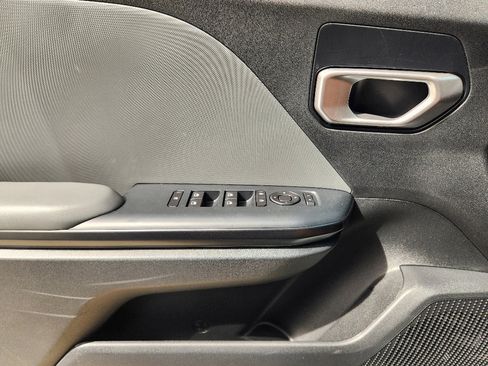 New 2026 Kia K4 LXS image 16