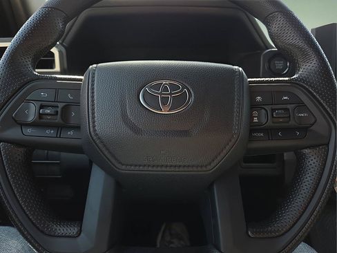 New 2026 Toyota Tacoma SR5 AWD/4WD image 25