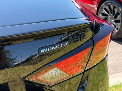 Used 2022 Nissan Altima 2.5 SR w/ Midnight Edition Package FWD image 13