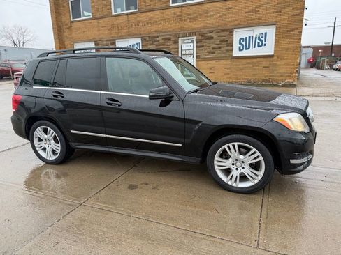 Used 2014 Mercedes-Benz GLK 350 4MATIC image 5
