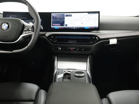 Used 2025 BMW 230i xDrive Coupe w/ Premium Package AWD/4WD image 9
