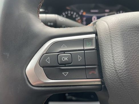 Used 2022 Jeep Compass Limited image 18