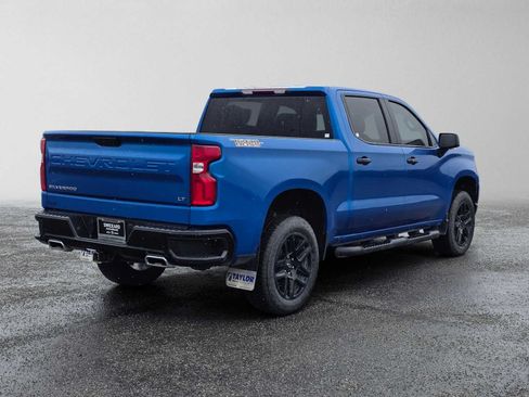 Used 2023 Chevrolet Silverado 1500 LT Trail Boss w/ Protection Package AWD/4WD image 3