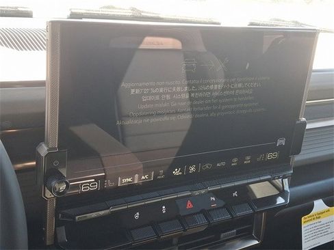 New 2025 GMC Hummer EV 2X image 13