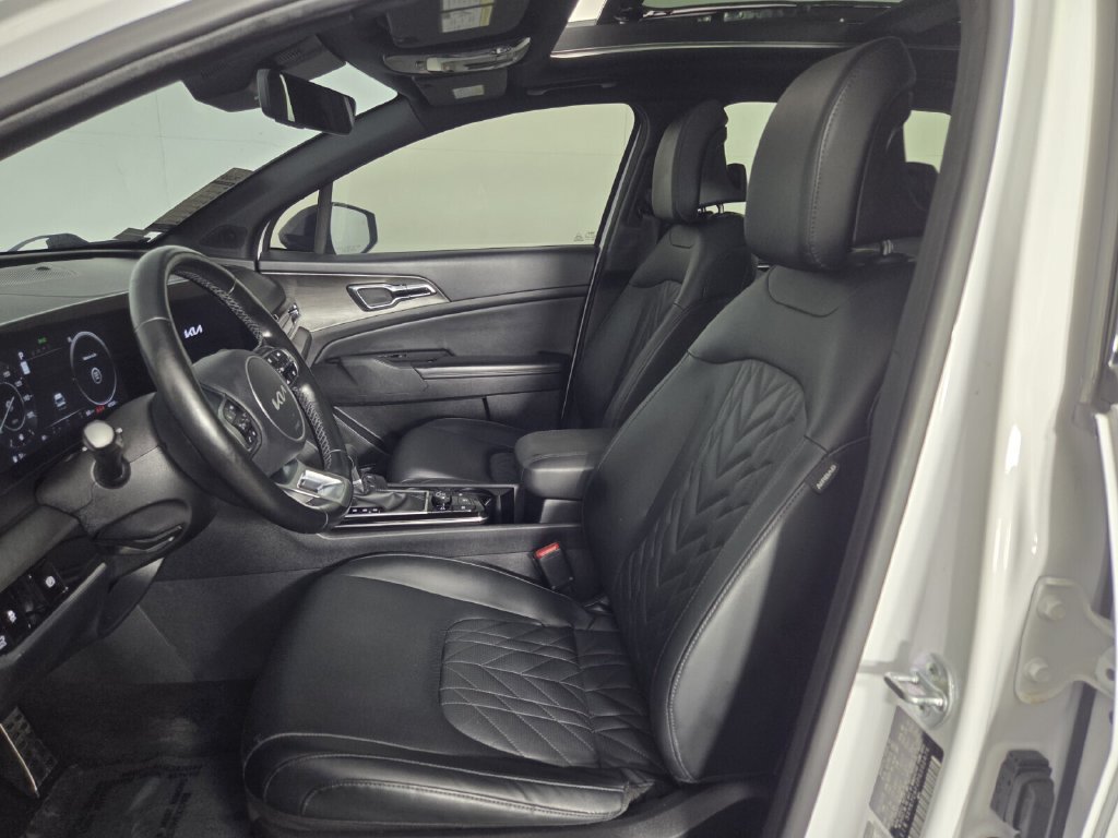 Used 2023 Kia Sportage X-Pro AWD/4WD image 9
