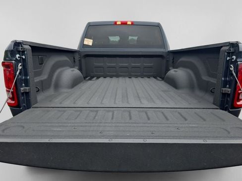 Used 2025 RAM 2500 Big Horn AWD/4WD image 19