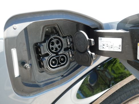 Certified 2024 Nissan Ariya AWD image 35