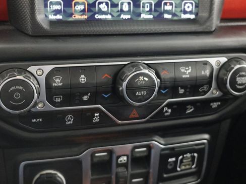 Used 2021 Jeep Wrangler Unlimited Rubicon image 29