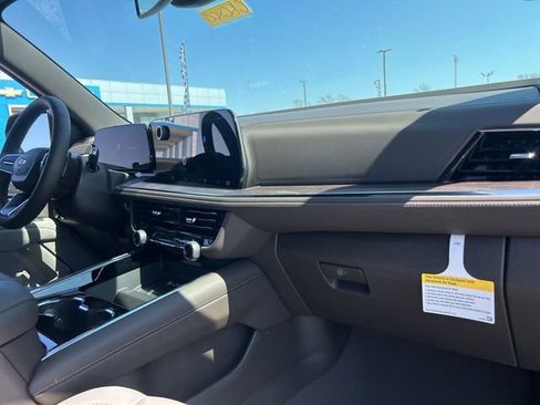 New 2026 Chevrolet Tahoe LT w/ Comfort Package image 35