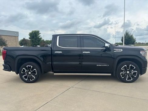 Used 2023 GMC Sierra 1500 Denali w/ Denali Reserve Package AWD/4WD image 43