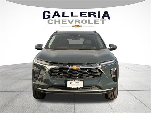 New 2026 Chevrolet Trax LT w/ LT Convenience Package image 3
