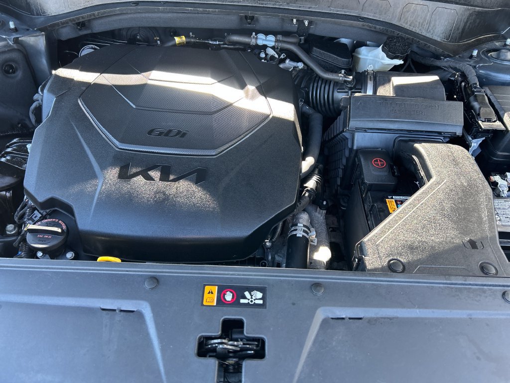 Used 2025 Kia Telluride LX FWD image 25