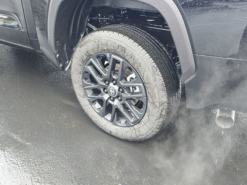 New 2026 Toyota Tundra Limited image 10