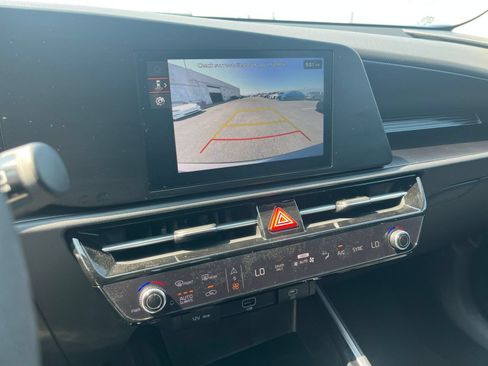 Used 2026 Kia Niro LX FWD image 20