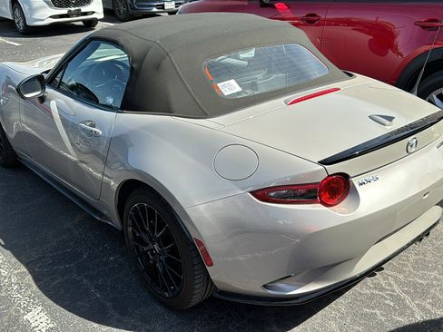 Used 2023 MAZDA MX-5 Miata Club w/ Brembo/BBS Recaro Package image 6