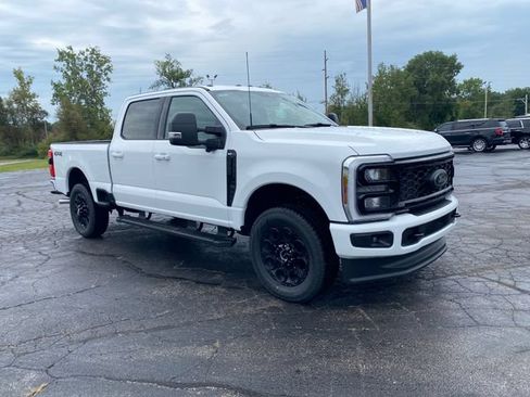 New 2026 Ford F250 XLT w/ XLT Premium Package AWD/4WD image 9