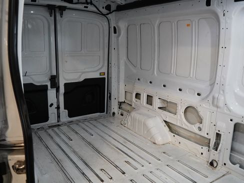 Used 2023 Ford Transit 250 Medium Roof AWD image 19