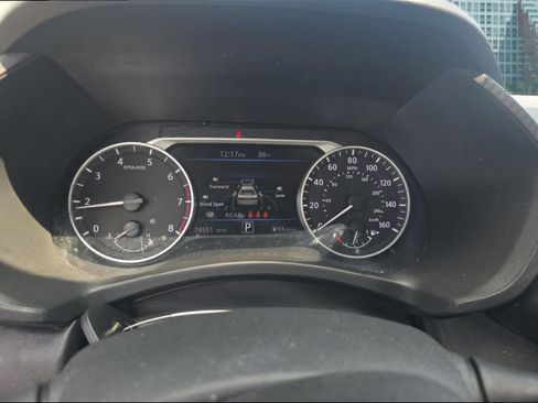 Used 2023 Nissan Sentra SV FWD image 15