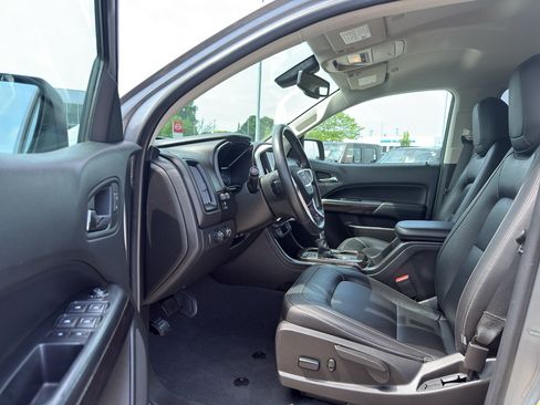 Used 2022 GMC Canyon Elevation w/ Elevation Premium Package AWD/4WD image 13