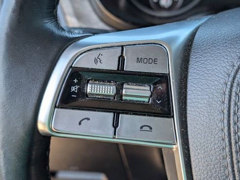 Used 2022 Kia Telluride SX w/ SX Prestige Package image 19