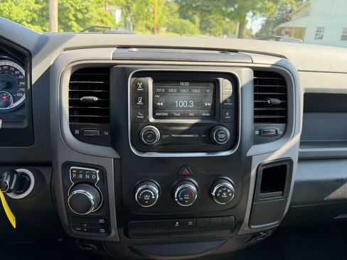 Used 2016 RAM 1500 Express w/ Black Ram 1500 Express Group AWD/4WD image 26
