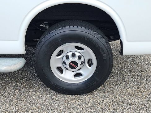 Certified 2024 GMC Savana 2500 w/ Driver Convenience Package RWD image 8