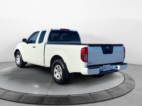 Used 2021 Nissan Frontier S image 3
