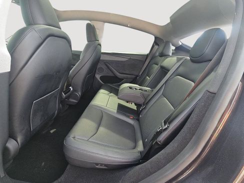 Used 2026 Tesla Model Y 2WD image 7