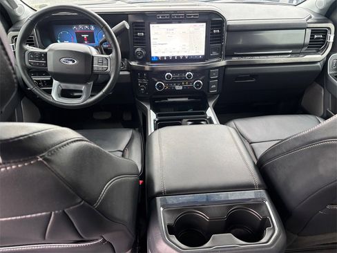 Used 2023 Ford F350 Lariat w/ Lariat Ultimate Package image 27