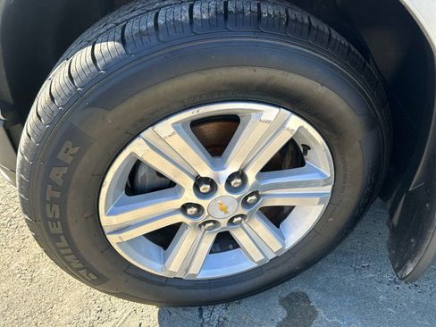 Used 2013 Chevrolet Traverse LT image 10
