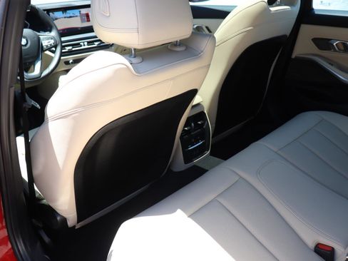 Used 2024 BMW 330i xDrive Sedan image 13