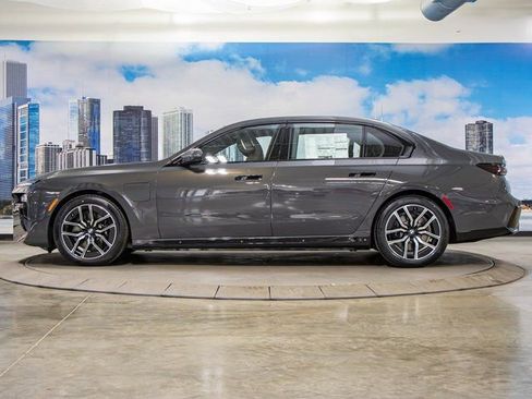 Used 2026 BMW 750e xDrive 750e xDrive w/ Executive Package image 6