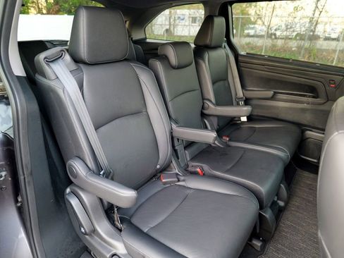 Used 2023 Honda Odyssey EX-L image 32