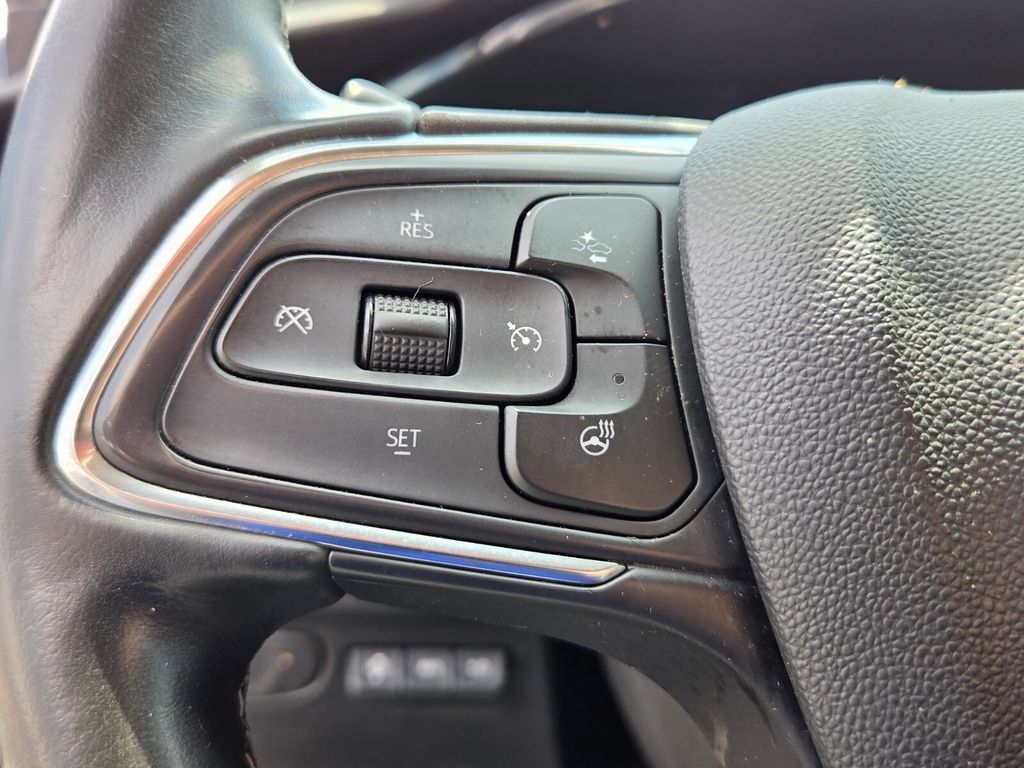Used 2023 Buick Envision Essence w/ Technology Package I AWD/4WD image 26
