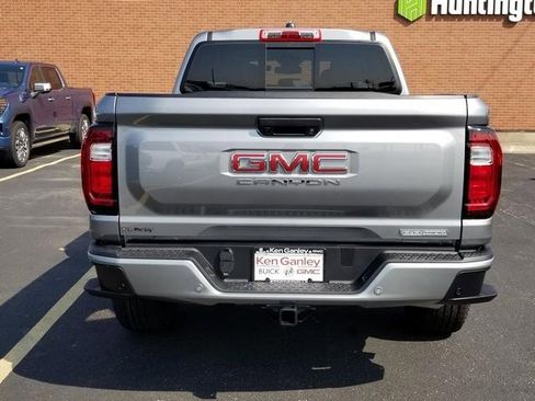 New 2026 GMC Canyon Elevation w/ Convenience Package image 4
