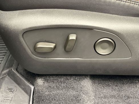 Certified 2026 Chevrolet Traverse High Country w/ LPO, Floor Liner Package AWD/4WD image 11