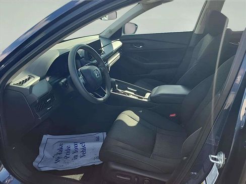 Used 2023 Honda Accord EX image 14