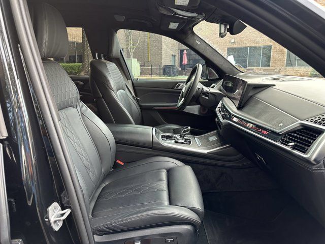 Used 2024 BMW ALPINA XB7 AWD/4WD image 29
