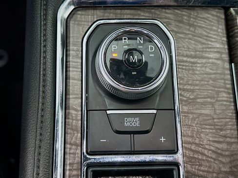Used 2020 Ford Expedition Max Limited RWD image 25